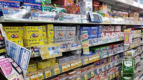 ドラッグストア