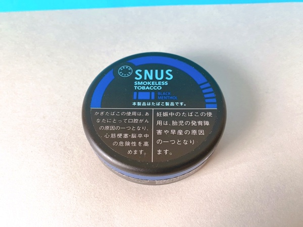 snusのパッケージ全面